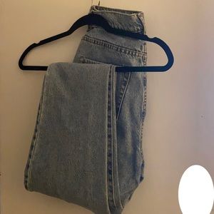 BLUE HIGH RISE STRAIGHT LEG JEANS